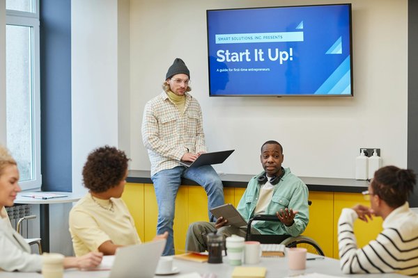 Stratégies gagnantes pour une entreprise de location de camions : comment conquérir un marché en pleine mutation